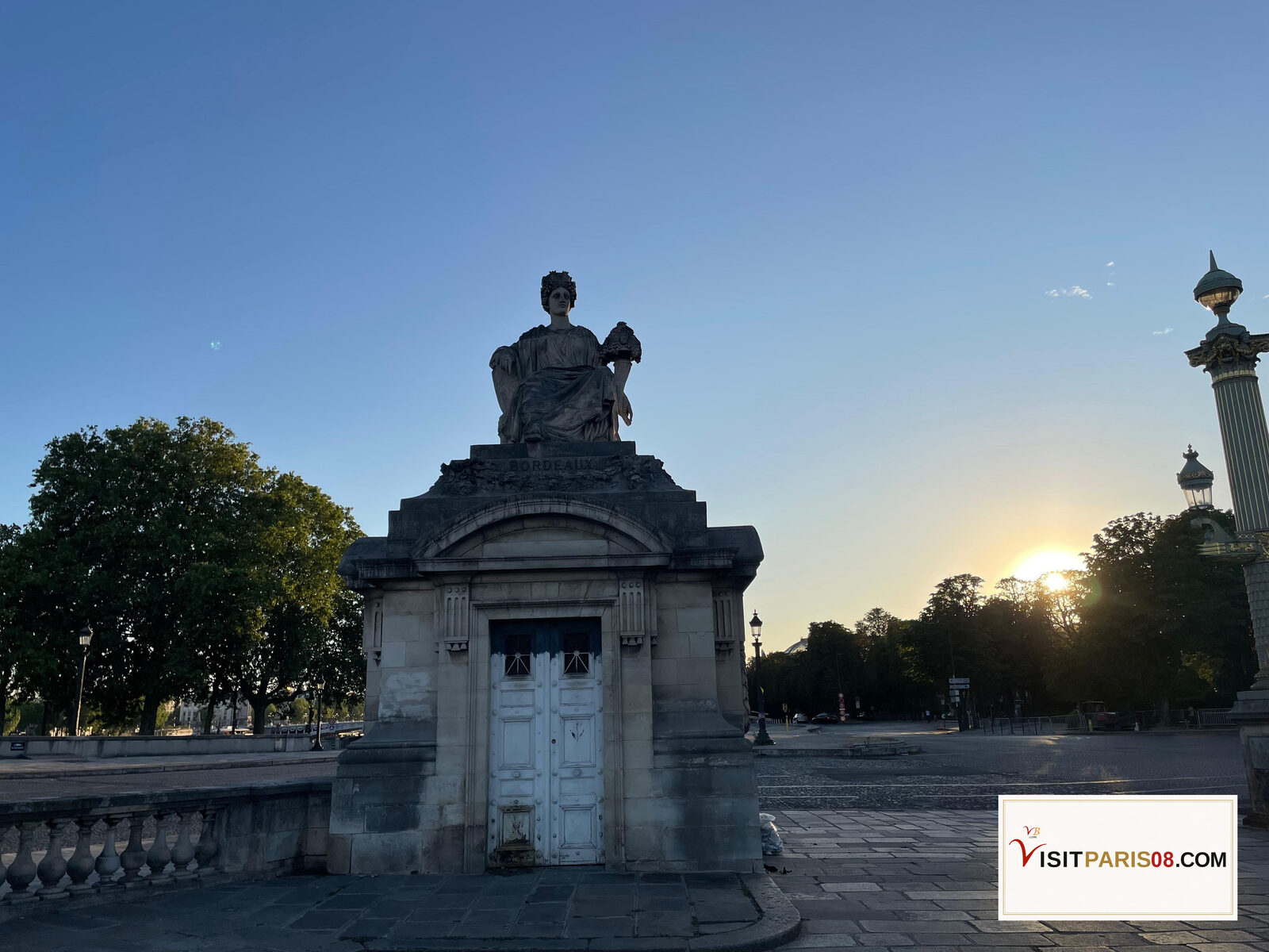 Statue of Bordeaux, Place de la Concorde, Paris 8th